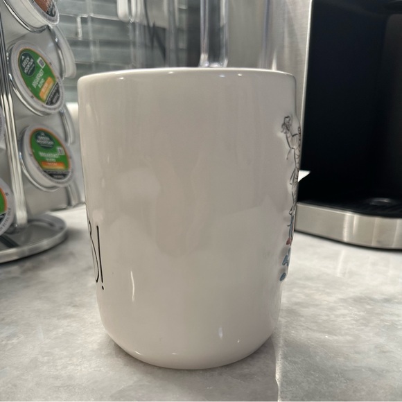 Scooby Doo “Run Scoob!” Rae Dunn Mug - NWT - Picture 3 of 11